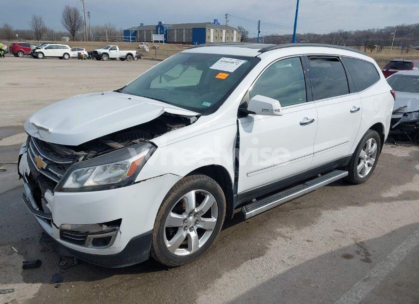 Photo 2 of 2017 Chevrolet Traverse PREMIER (VIN 1GNKVJKDXHJ267594)