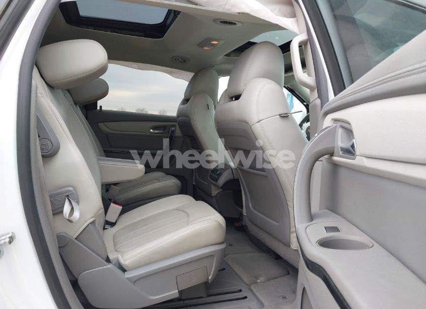 Photo 8 of 2017 Chevrolet Traverse PREMIER (VIN 1GNKVJKDXHJ267594)