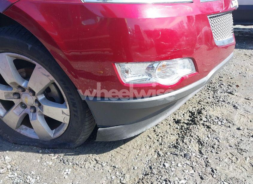 Photo 12 of 2011 Chevrolet Traverse LTZ (VIN 1GNKVLED0BJ174985)