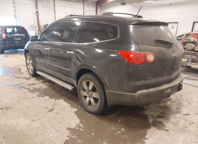 Photo 3 of 2011 Chevrolet Traverse LTZ (VIN 1GNKVLED0BJ301847)