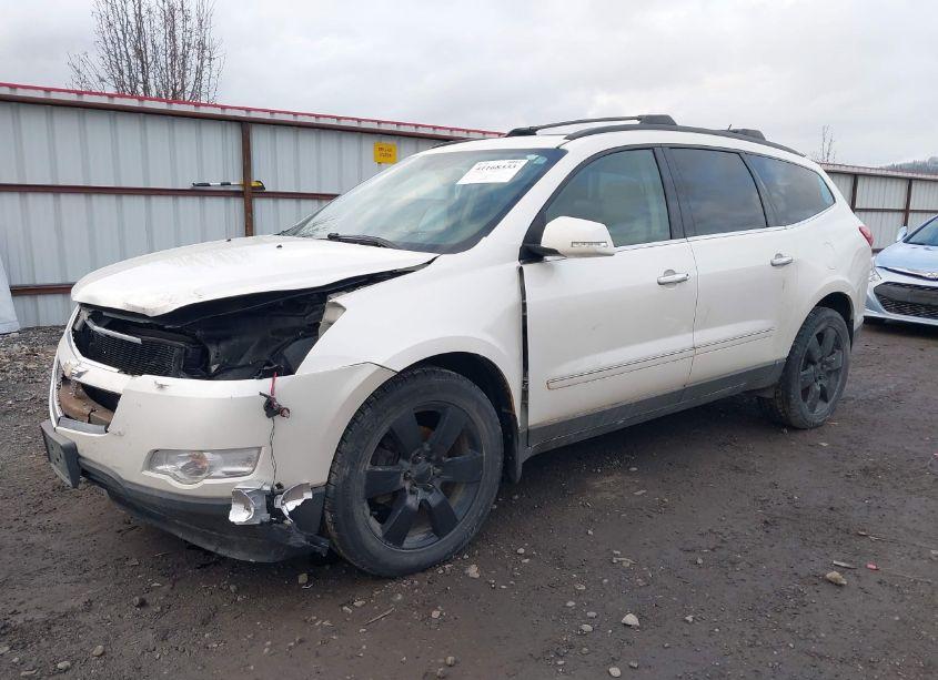 Photo 2 of 2012 Chevrolet Traverse LTZ (VIN 1GNKVLED0CJ130650)