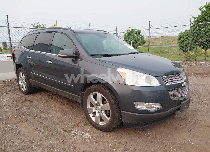 2011 Chevrolet Traverse LTZ (VIN 1GNKVLED1BJ190242) main photo