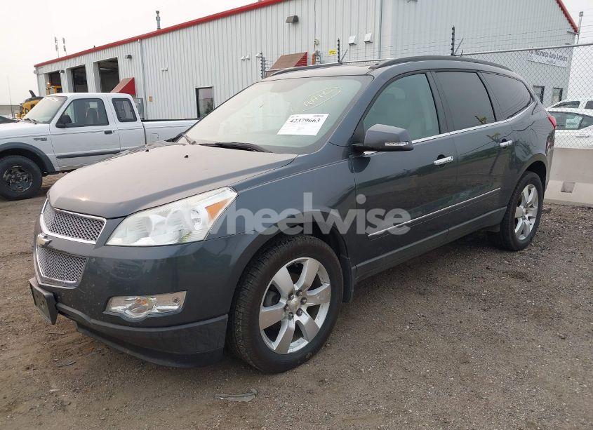 Photo 2 of 2011 Chevrolet Traverse LTZ (VIN 1GNKVLED1BJ190242)
