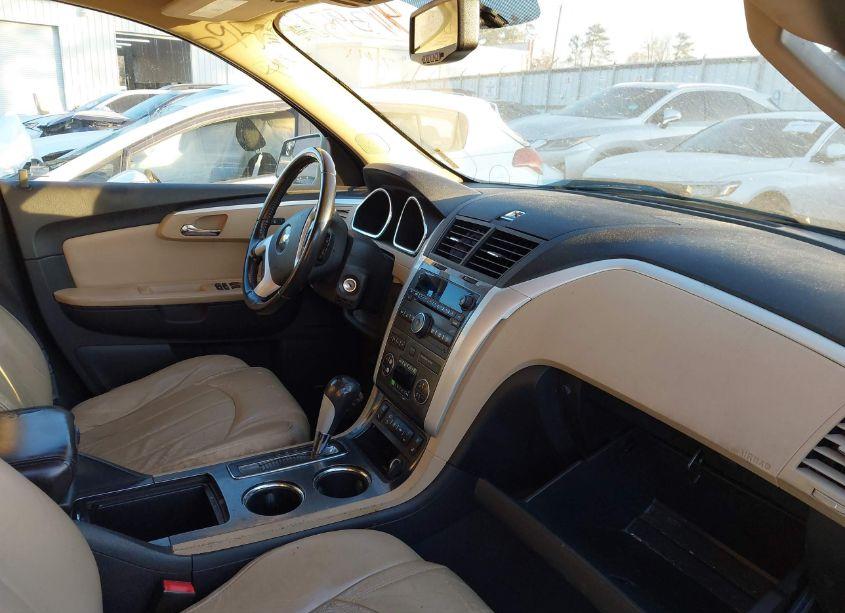 Photo 5 of 2011 Chevrolet Traverse LTZ (VIN 1GNKVLED1BJ347185)