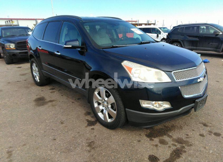 2011 Chevrolet Traverse LTZ (VIN 1GNKVLED2BJ395309) main photo