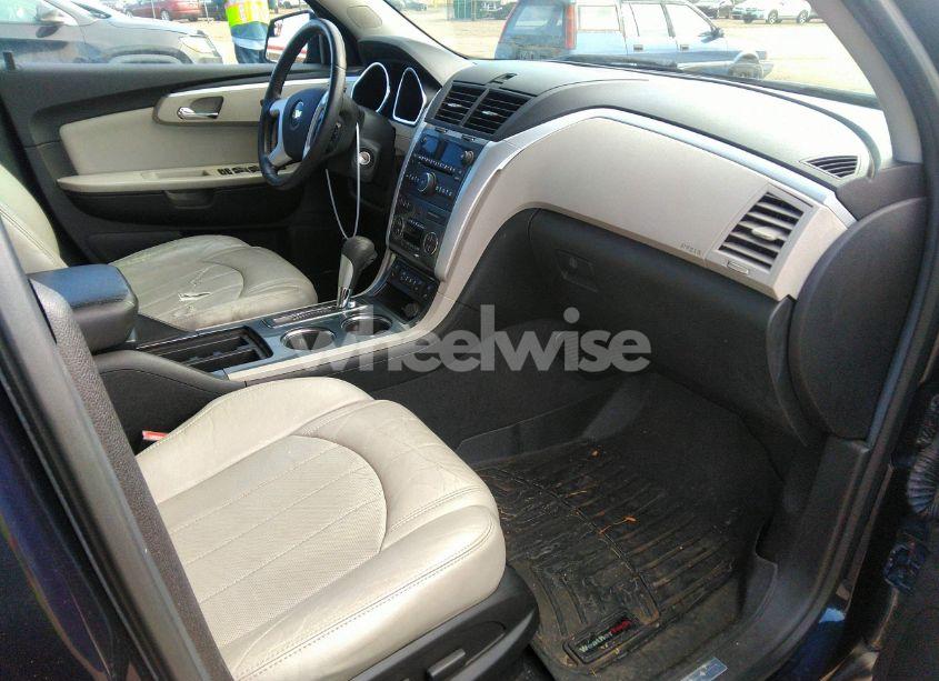 Photo 5 of 2011 Chevrolet Traverse LTZ (VIN 1GNKVLED2BJ395309)