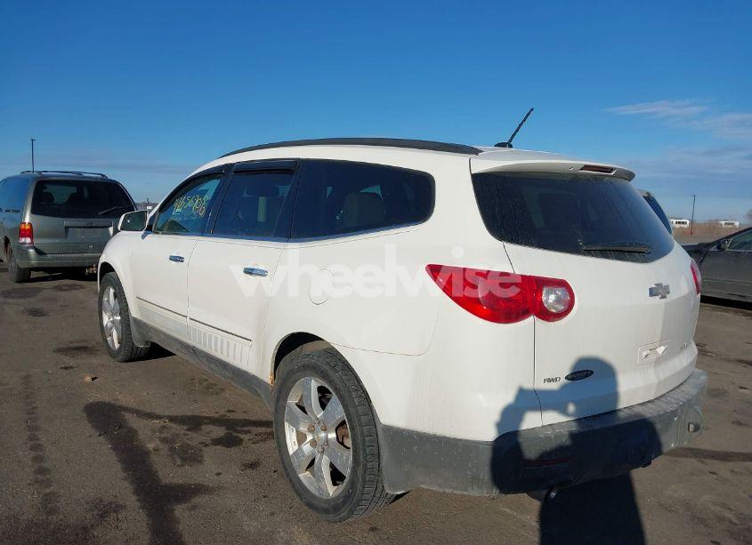 Photo 3 of 2012 Chevrolet Traverse LTZ (VIN 1GNKVLED2CJ328002)