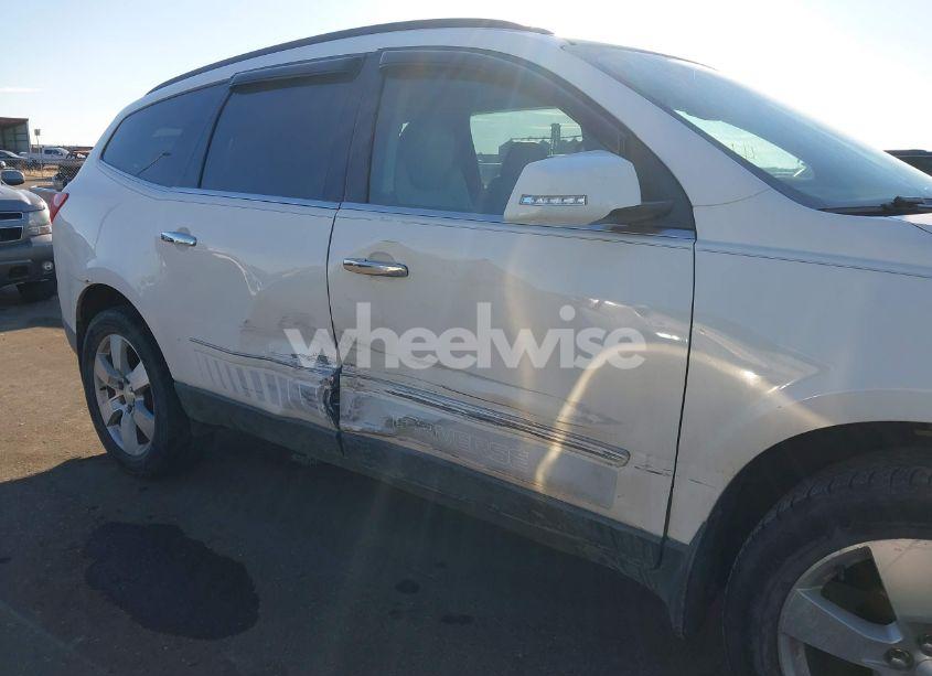 Photo 6 of 2012 Chevrolet Traverse LTZ (VIN 1GNKVLED2CJ328002)