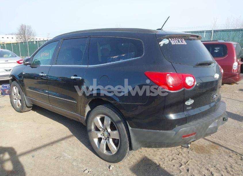 Photo 3 of 2011 Chevrolet Traverse LTZ (VIN 1GNKVLED3BJ265393)