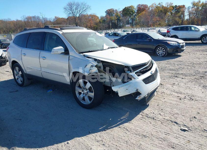 2011 Chevrolet Traverse LTZ (VIN 1GNKVLED3BJ296613) main photo