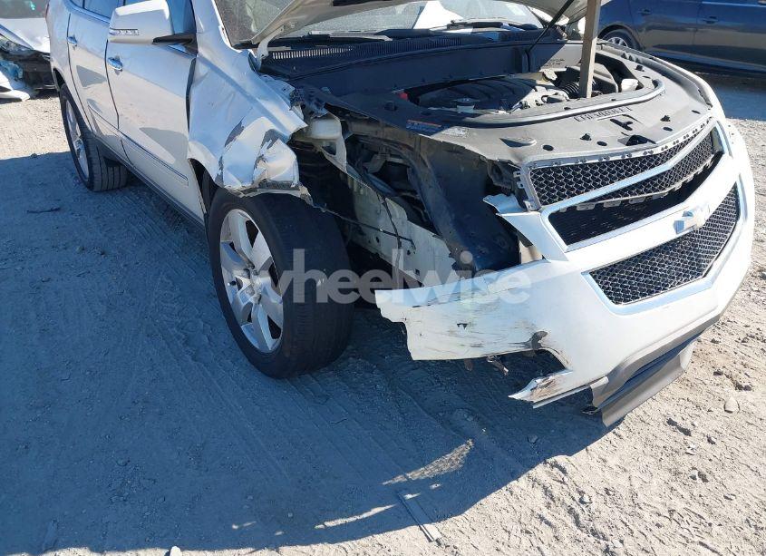 Photo 6 of 2011 Chevrolet Traverse LTZ (VIN 1GNKVLED3BJ296613)