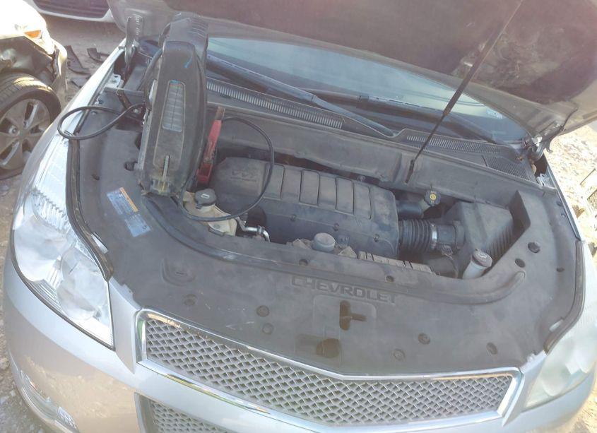 Photo 10 of 2011 Chevrolet Traverse LTZ (VIN 1GNKVLED4BJ167571)