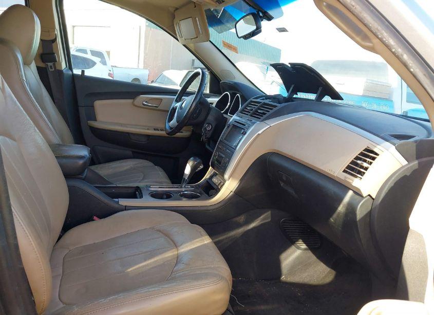 Photo 5 of 2011 Chevrolet Traverse LTZ (VIN 1GNKVLED4BJ167571)