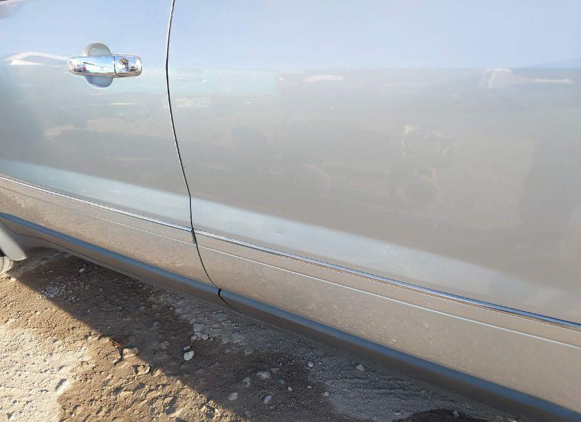 Photo 6 of 2011 Chevrolet Traverse LTZ (VIN 1GNKVLED4BJ167571)