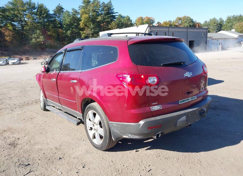 Photo 3 of 2011 Chevrolet Traverse LTZ (VIN 1GNKVLED4BJ285197)