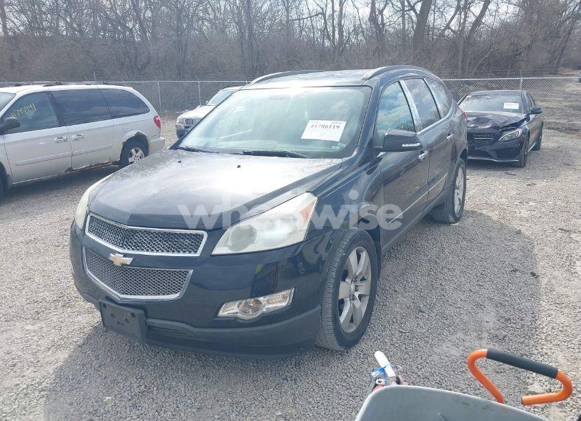 Photo 2 of 2011 Chevrolet Traverse LTZ (VIN 1GNKVLED5BJ306879)