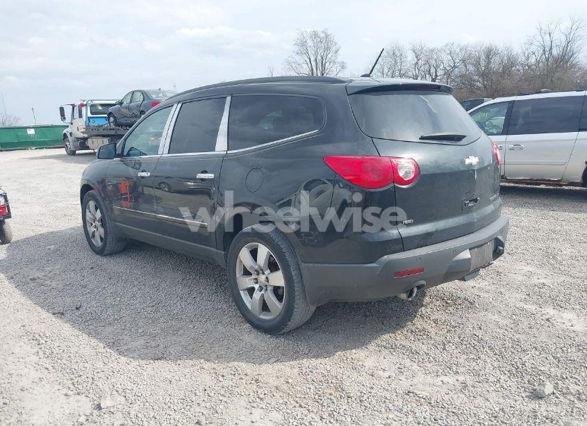 Photo 3 of 2011 Chevrolet Traverse LTZ (VIN 1GNKVLED5BJ306879)