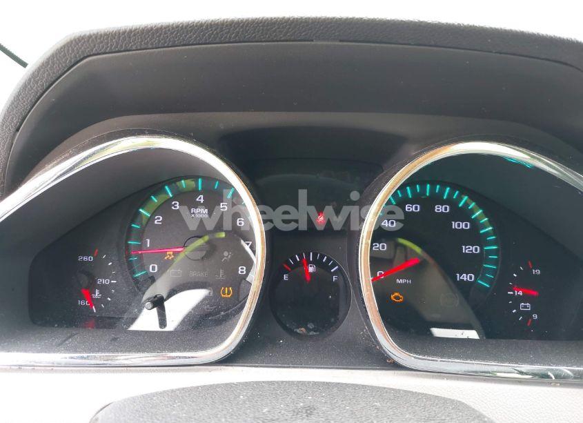 Photo 7 of 2011 Chevrolet Traverse LTZ (VIN 1GNKVLED5BJ306879)