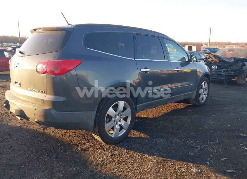 Photo 4 of 2011 Chevrolet Traverse LTZ (VIN 1GNKVLED5BJ364569)