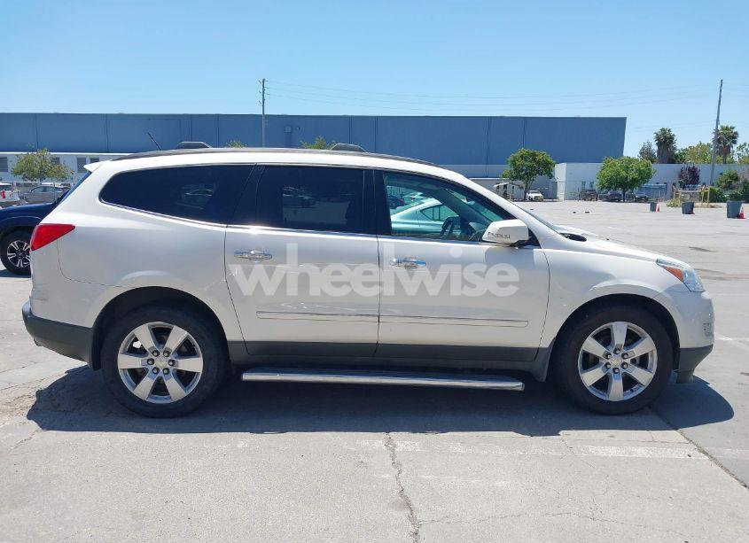 Photo 13 of 2012 Chevrolet Traverse LTZ (VIN 1GNKVLED5CJ210140)