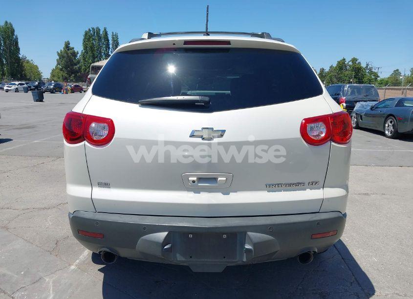 Photo 16 of 2012 Chevrolet Traverse LTZ (VIN 1GNKVLED5CJ210140)