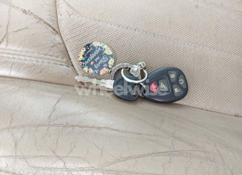 Photo 11 of 2011 Chevrolet Traverse LTZ (VIN 1GNKVLED6BJ182170)