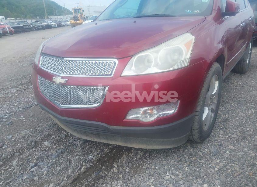Photo 6 of 2011 Chevrolet Traverse LTZ (VIN 1GNKVLED6BJ182170)