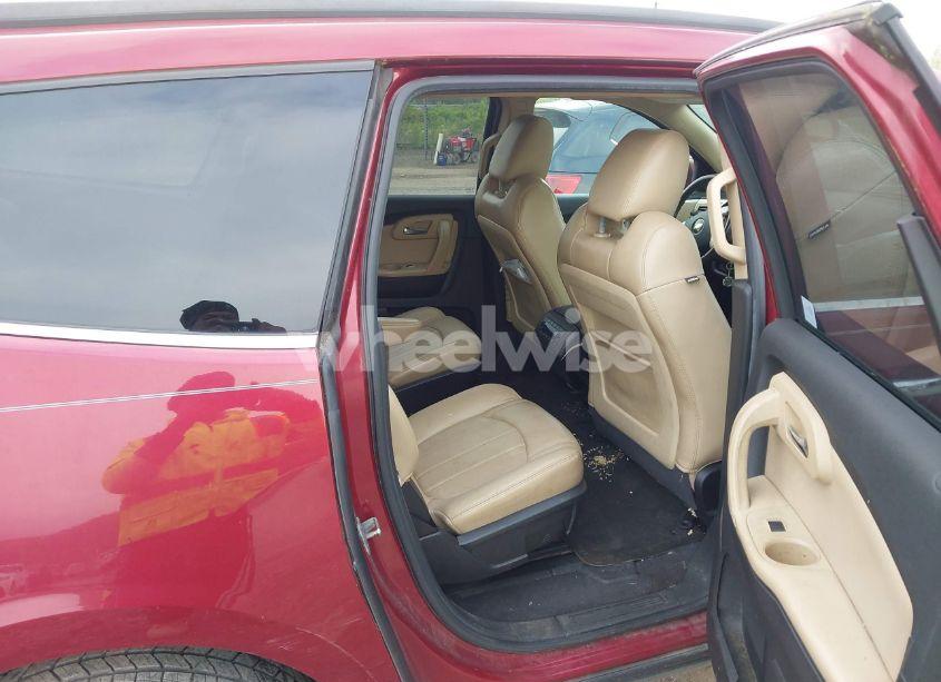 Photo 8 of 2011 Chevrolet Traverse LTZ (VIN 1GNKVLED6BJ182170)