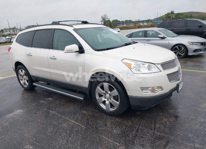 2011 Chevrolet Traverse LTZ (VIN 1GNKVLED6BJ394003) main photo