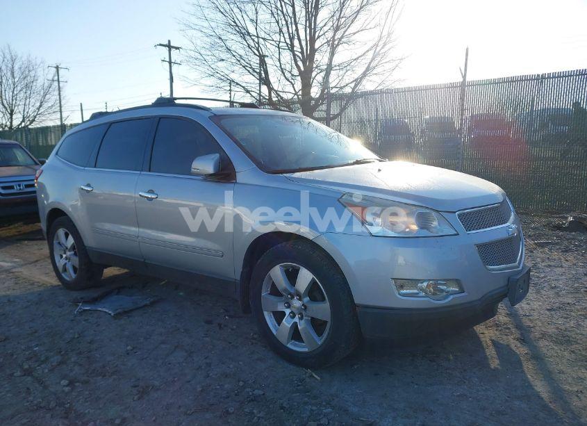 Photo 6 of 2012 Chevrolet Traverse LTZ (VIN 1GNKVLED6CJ292489)