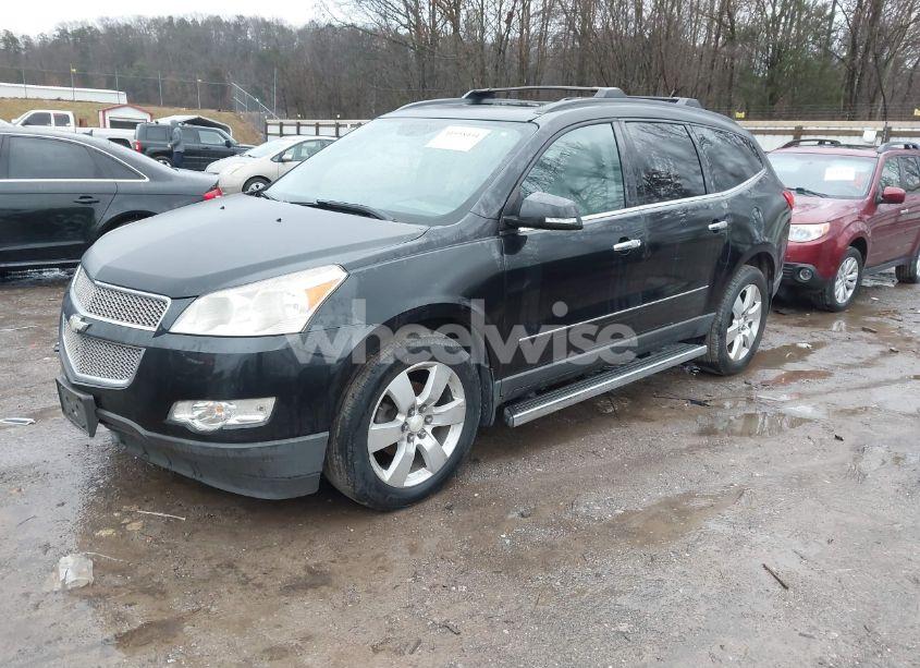 Photo 2 of 2011 Chevrolet Traverse LTZ (VIN 1GNKVLED8BJ195079)