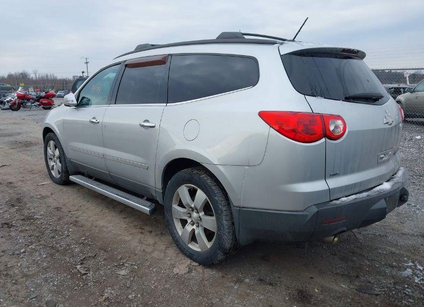 Photo 3 of 2011 Chevrolet Traverse LTZ (VIN 1GNKVLED8BJ403929)