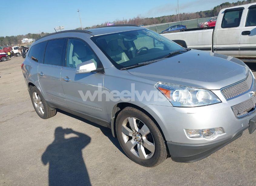 2011 Chevrolet Traverse LTZ (VIN 1GNKVLED8BJ406037) main photo