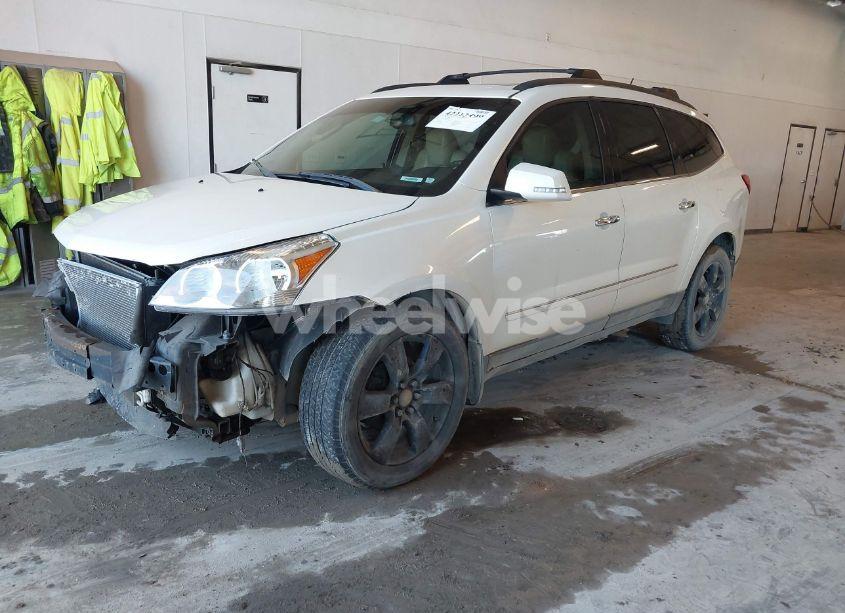 Photo 2 of 2012 Chevrolet Traverse LTZ (VIN 1GNKVLED9CJ257073)