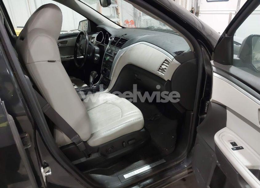 Photo 5 of 2012 Chevrolet Traverse LTZ (VIN 1GNKVLED9CJ324965)