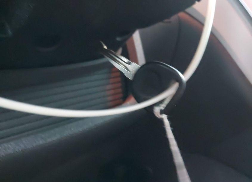 Photo 11 of 2011 Chevrolet Traverse LTZ (VIN 1GNKVLEDXBJ147860)