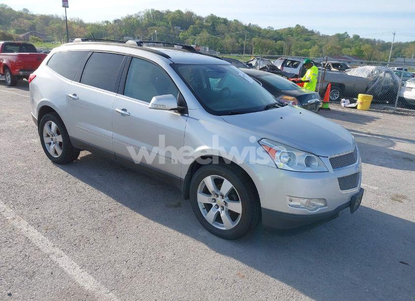2011 Chevrolet Traverse LTZ (VIN 1GNKVLEDXBJ250325) main photo