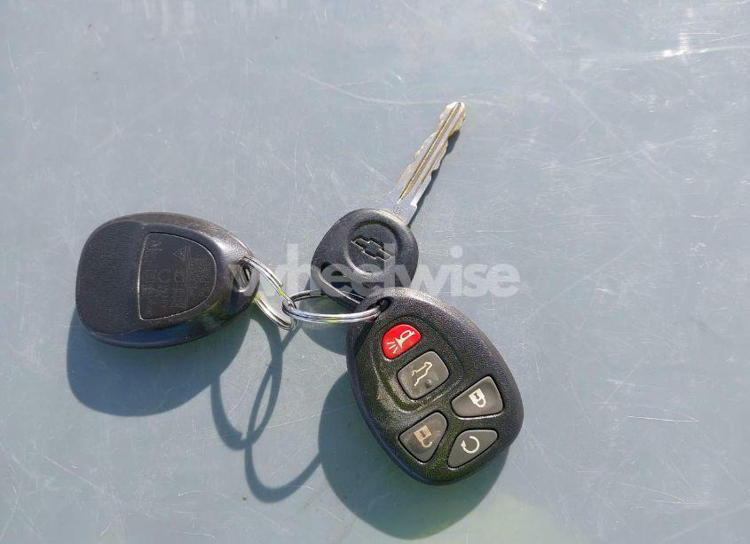 Photo 11 of 2011 Chevrolet Traverse LTZ (VIN 1GNKVLEDXBJ250325)