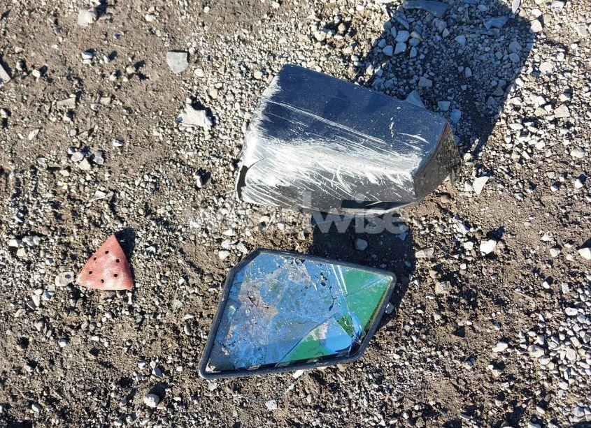 Photo 12 of 2012 Chevrolet Traverse LTZ (VIN 1GNKVLEDXCJ179709)