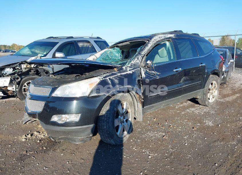 Photo 2 of 2012 Chevrolet Traverse LTZ (VIN 1GNKVLEDXCJ179709)