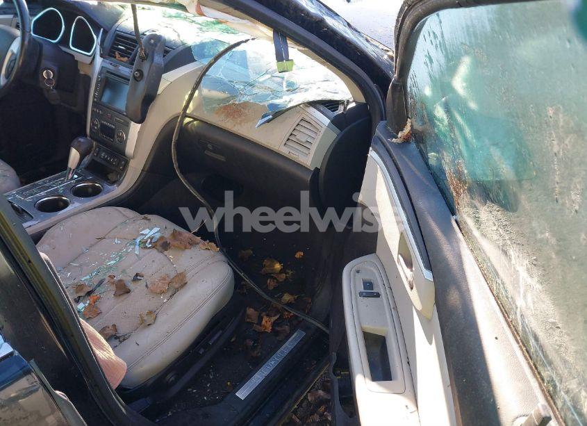 Photo 5 of 2012 Chevrolet Traverse LTZ (VIN 1GNKVLEDXCJ179709)