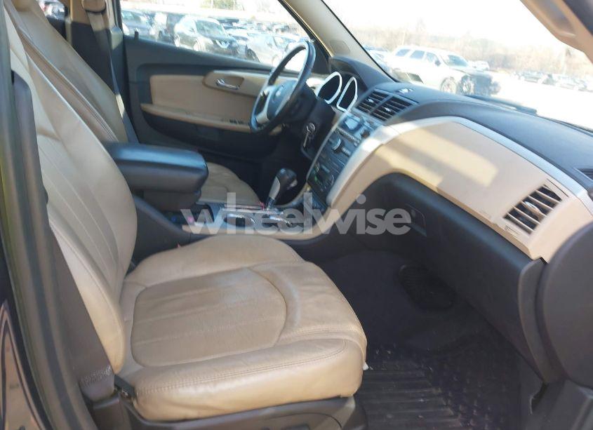 Photo 5 of 2012 Chevrolet Traverse LTZ (VIN 1GNKVLEDXCJ251606)