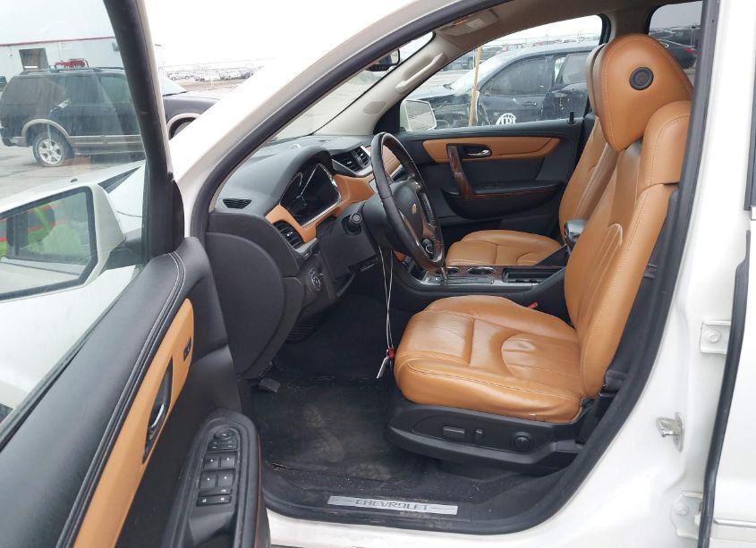 Photo 5 of 2013 Chevrolet Traverse LTZ (VIN 1GNKVLKD0DJ130007)