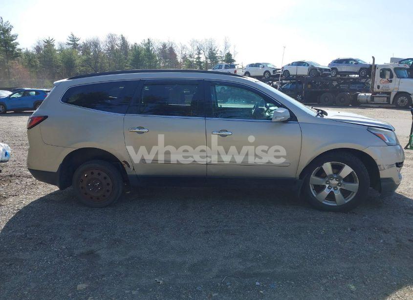 Photo 14 of 2013 Chevrolet Traverse LTZ (VIN 1GNKVLKD1DJ202428)