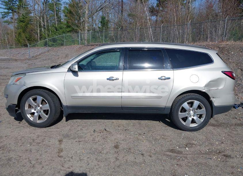 Photo 15 of 2013 Chevrolet Traverse LTZ (VIN 1GNKVLKD1DJ202428)