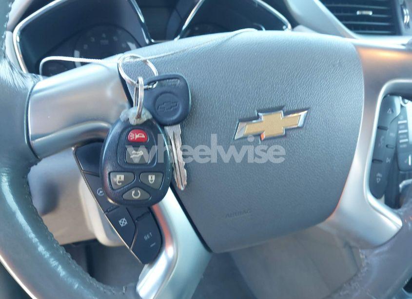 Photo 11 of 2013 Chevrolet Traverse LTZ (VIN 1GNKVLKD1DJ213154)