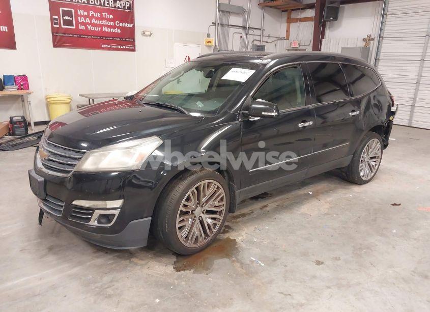 Photo 2 of 2013 Chevrolet Traverse LTZ (VIN 1GNKVLKD2DJ110129)