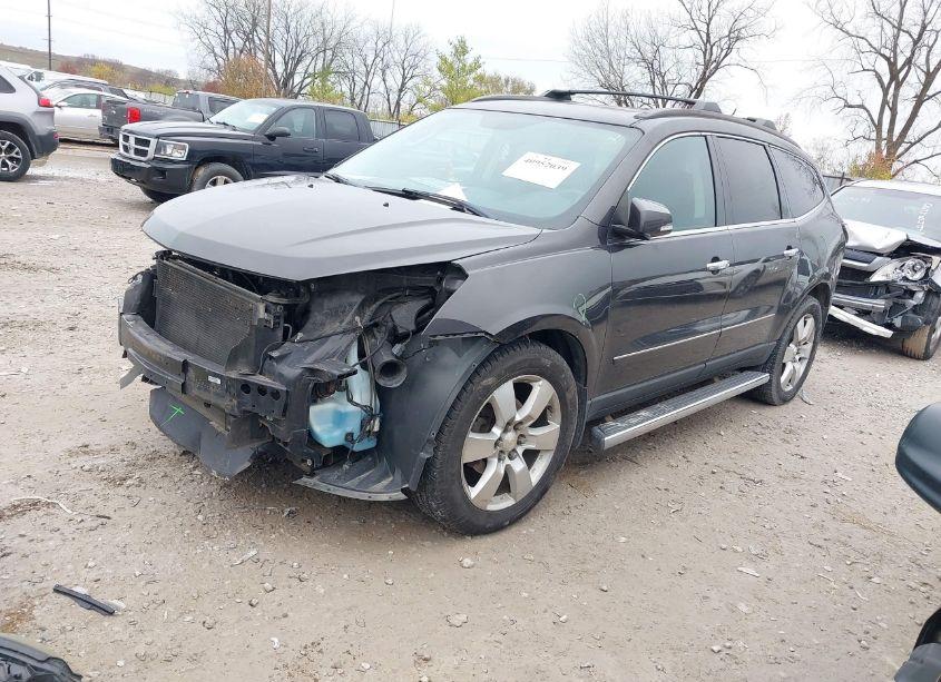 Photo 2 of 2013 Chevrolet Traverse LTZ (VIN 1GNKVLKD9DJ243163)