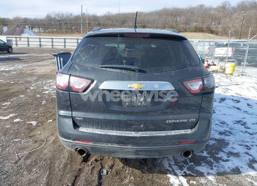 Photo 16 of 2013 Chevrolet Traverse LTZ (VIN 1GNKVLKDXDJ103980)