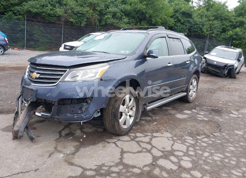 Photo 2 of 2013 Chevrolet Traverse LTZ (VIN 1GNKVLKDXDJ127289)